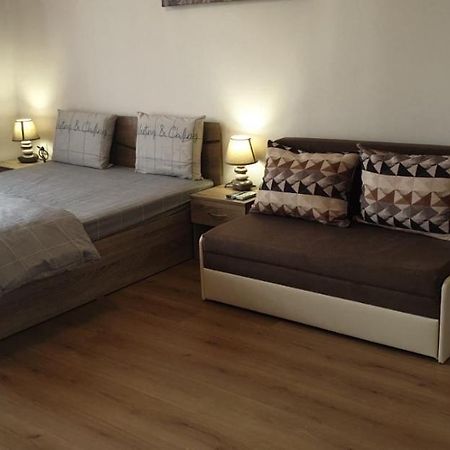 Villa Rossa Apartments Ravda ภายนอก รูปภาพ