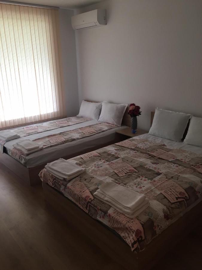 Villa Rossa Apartments Ravda ภายนอก รูปภาพ