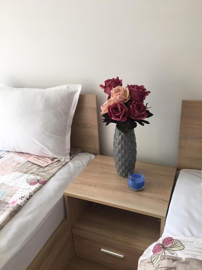 Villa Rossa Apartments Ravda ภายนอก รูปภาพ