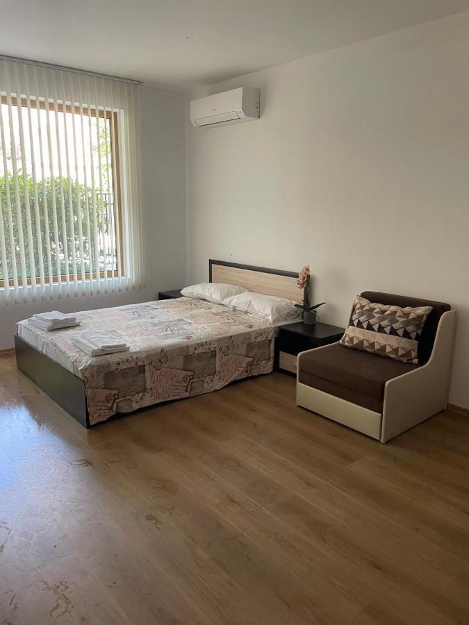 Villa Rossa Apartments Ravda ภายนอก รูปภาพ
