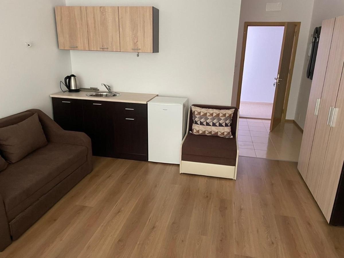 Villa Rossa Apartments Ravda ภายนอก รูปภาพ